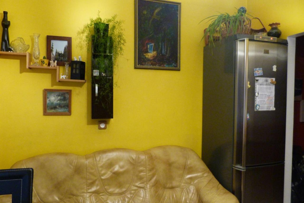 Apartment With Character, Old Town Riga Exterior photo
